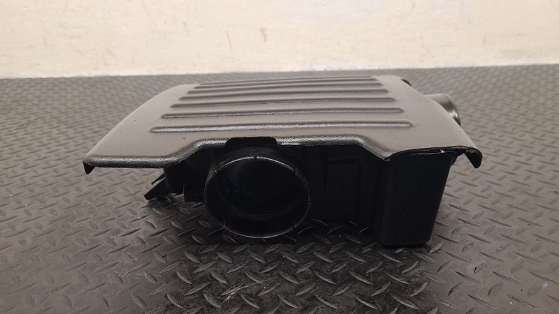 00-03 Dodge Durango 4.7L Air Cleaner Resonator W/ Sensor OEM 53032422AB