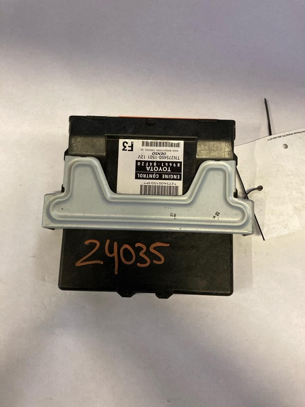 89661-04F20 TOYOTA TACOMA 11
