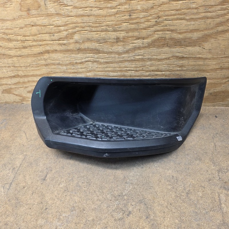 2019 2020 2021 2022 2023 2024 Chevrolet Silverado 1500 Rear Bumper Step Pad LH *
