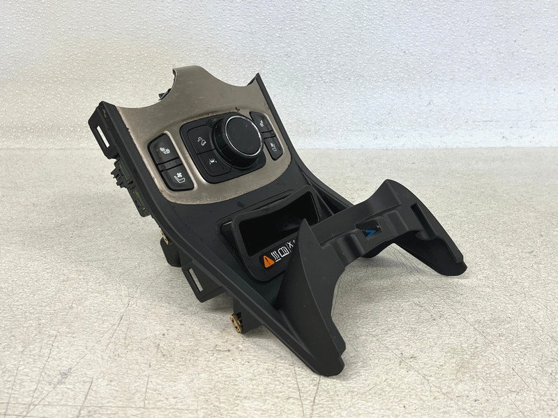 ⭐2018-2024 GMC TERRAIN DENALI CENTER CONSOLE HEATED COOLED SEAT SWITCH LOT2667