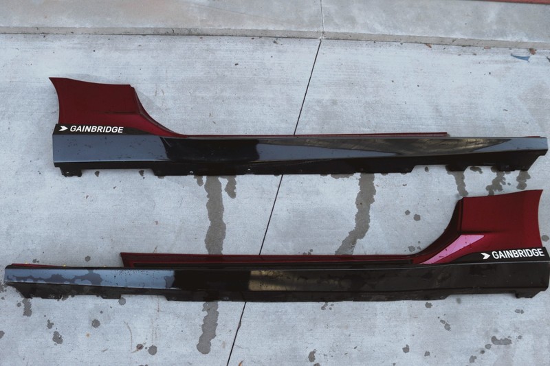 22-23 Chevrolet Camaro ZL1 1LE OEM Set RH LH Side Skirt Rocker Panel *USED*