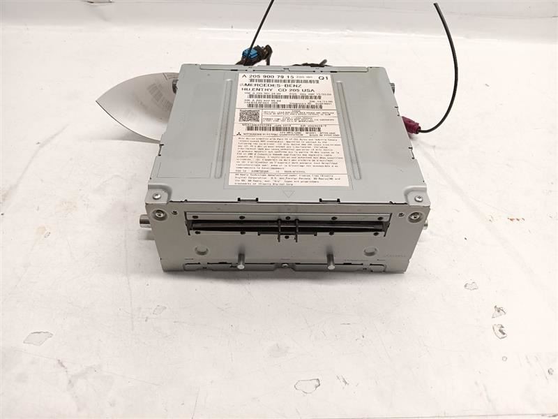 Mercedes 205 C300 Stereo Radio Receiver AM FM Head Unit Command 2059007915