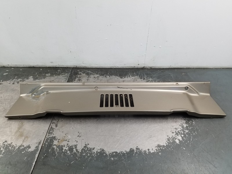 2005 Jeep Wrangler TJ Rubicon 4x4 Hood Cowl Vent Panel #9706 K1