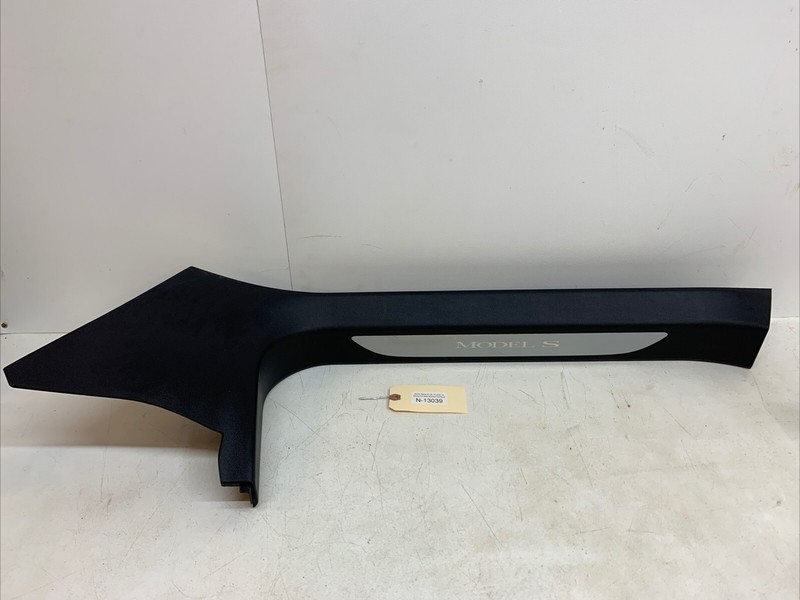⚡️12-20 Tesla S Front LH Sill Plate A-Pillar Trim CoverPanel 1030390-00 13039 S6
