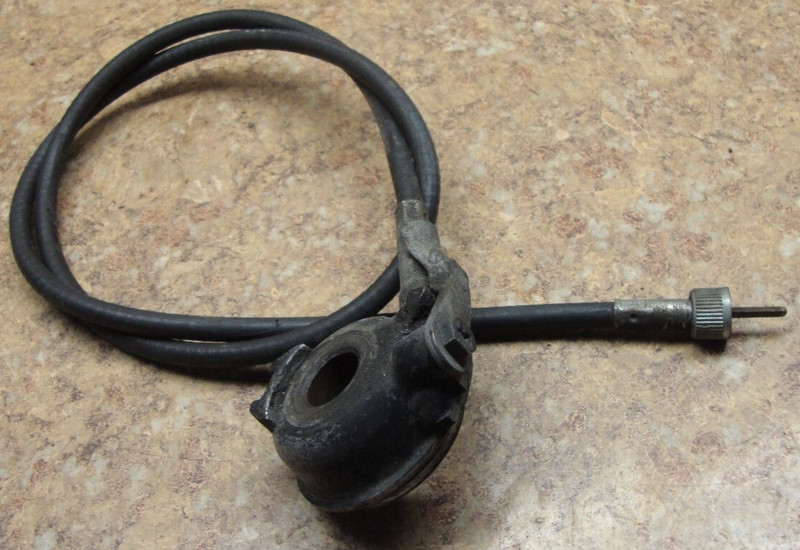 1981 81 Yamaha XS1100 XS 1100 Speedometer Hub Cable Instrument Gear Wheel Rim