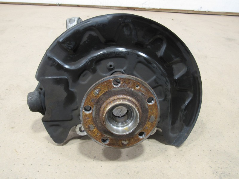 16-23 Audi TT 2019 2.0L AWD Front Right Suspension Spindle Knuckle Hub ;