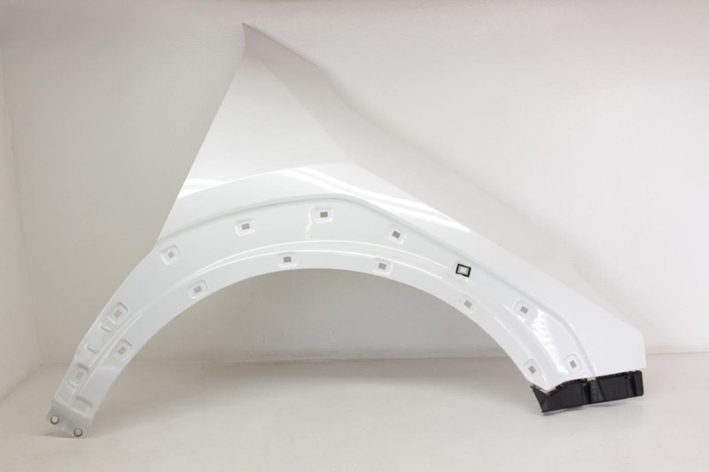 2024 Kia EV9 Passenger Right Front White Fender Assembly *Tab is Bent*