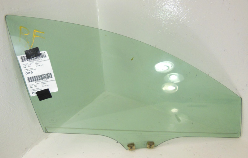 2009-2013 Mazda 6 Front Door Window Glass Passenger Right RH OEM