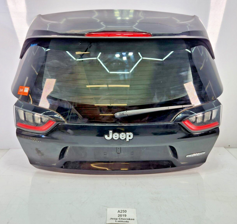 ✅ 19-23 OEM Jeep Cherokee Rear Trunk Lid Lift Gate W/ Tail Light Black NOTE*