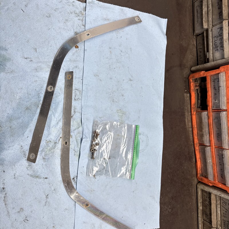 1973 Snojet Sno Jet SST 440 433 vintage Snowmobile Hood Windshield Aluminum Trim