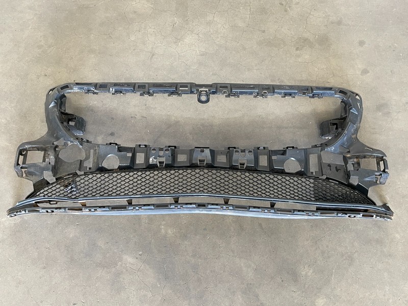 ⭐2015-2017 MERCEDES-BENZ S550 FRONT BUMPER CENTER MOUNT BRACKET REINFORCMENT OEM