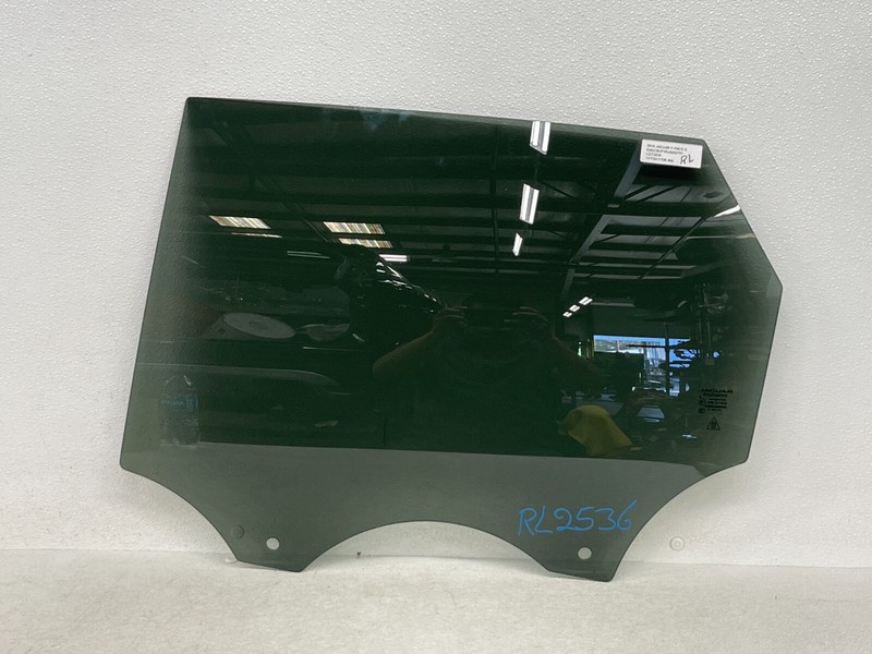 ⭐2017-2022 JAGUAR F-PACE REAR LEFT DRIVERS DOOR WINDOW GLASS PANEL OEM LOT2536