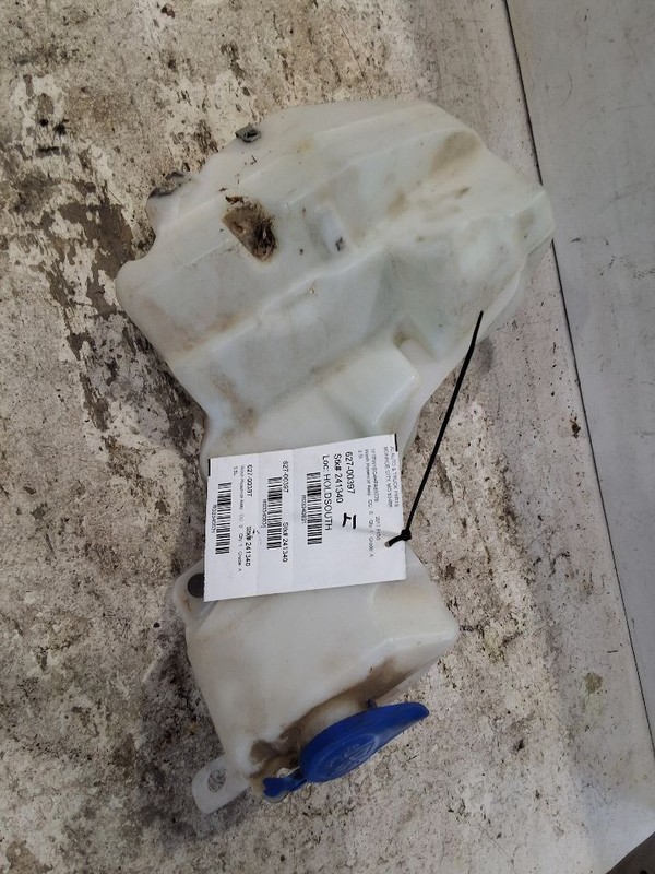 Wash Reservoir Fits 15-17 FORD F150 PICKUP 3340831