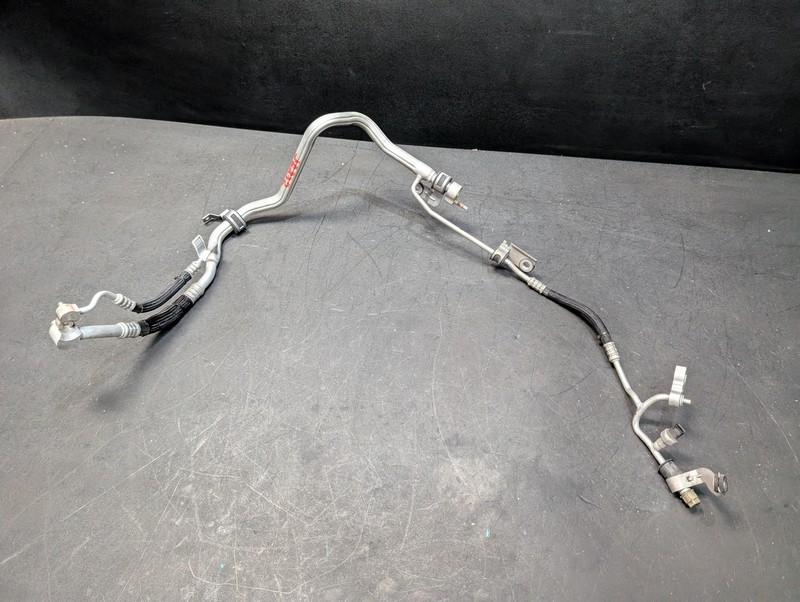 A/C Refrigerant Suction & Liquid Hose 2017 Jeep Cherokee 68103256AG 2014 - 2018