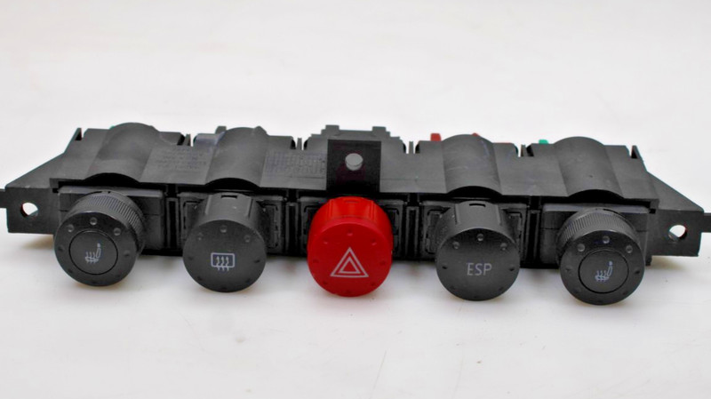 00-06 Audi TT Mk1 Esp Off Hazard Defroster Seat Heater Control Switch 8N0941569a