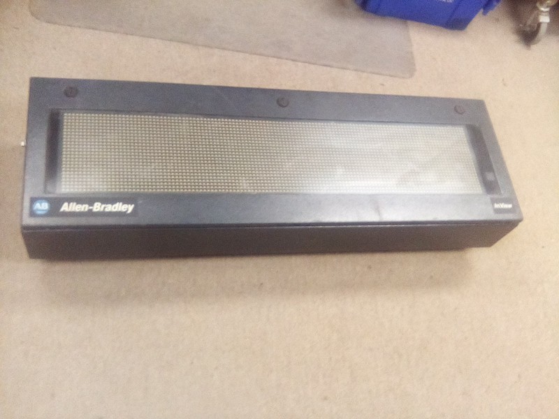 Allen Bradley 2706-P72CN2 Series C Message Display 100-240VAC 1.5AMP