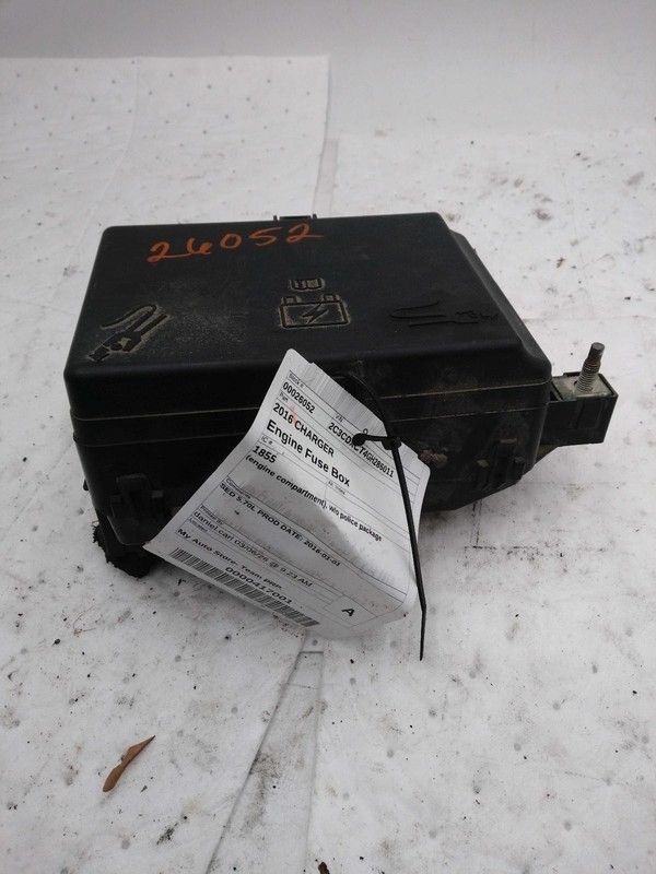 2016 Dodge Charger Fuse Box OEM 68172195AA Black 192K Miles Warranty