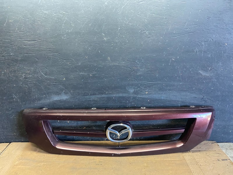 2001 to 2008 Mazda B2300 B4000 Front Upper Grill Grille OEM R0243 DG