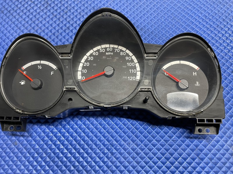 2009 Dodge Caravan Speedometer Assembly 180K Tested Oem