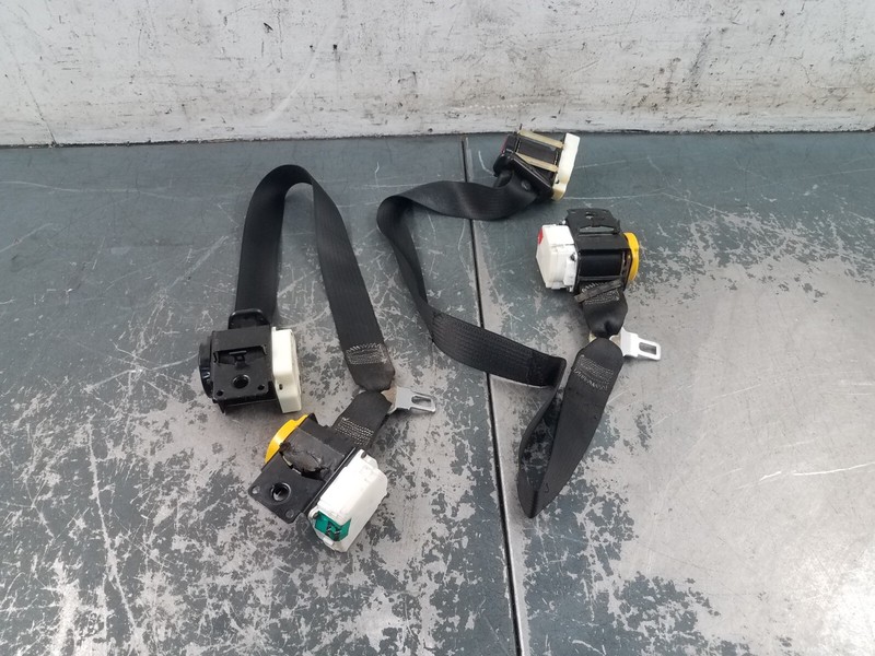 2001 Chevy Corvette C5 Z06 Seat Belt Set - Locked #0137 VV9