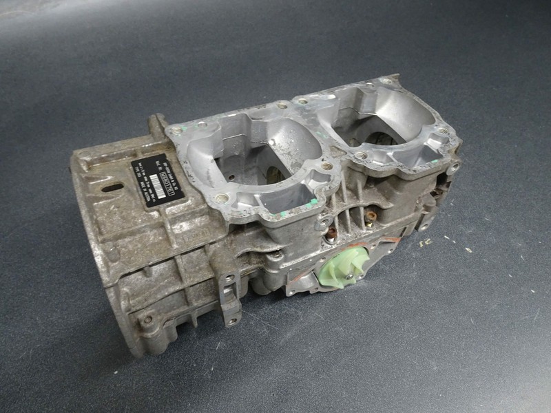 2009 Ski-Doo OEM Engine Motor Case Cases 420890229 MXZ 600 Renegade E-TEC
