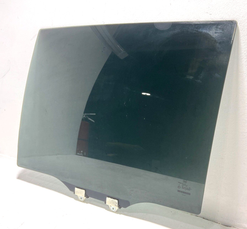 HONDA PILOT DOOR WINDOW GLASS REAR LEFT DRIVER SIDE OEM 2016-2022