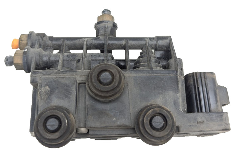 Range Rover Sport L320 Front Right Air Suspension Transfer Relief Valve OEM