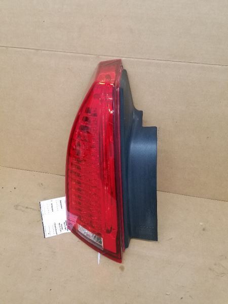 Driver Tail Light Sedan VIN D 4th Digit V-series Fits 08-14 CTS 257795