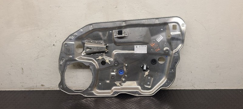 10-13 Mercedes-Benz S400 Front Right Passenger Window Regulator OEM 2217200246