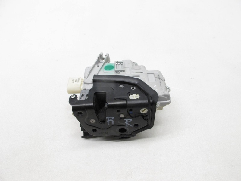 11-18 AUDI C7 A6 S6 A7 VW SEDAN DOOR LOCK LATCH ACTUATOR OEM REAR RIGHT 103124