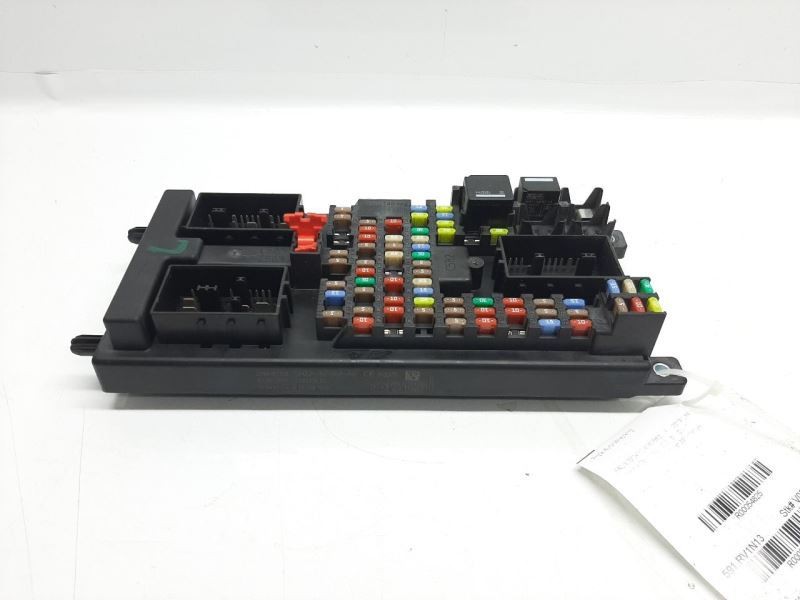 12-13 LAND ROVER L319 LR4 BODY CONTROL MODULE FUSE RELAY BOX OEM