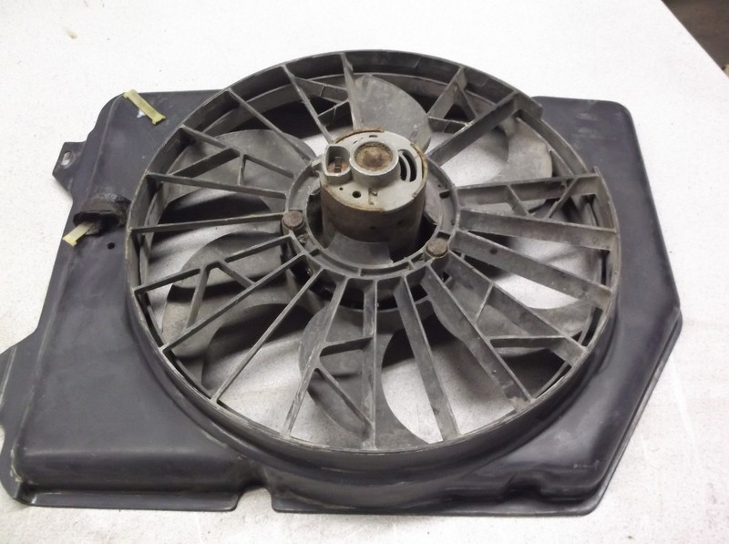 Ford E8DE-8146-BA Radiator Fan Blade and Motor Assembly*FREE SHIPPING*