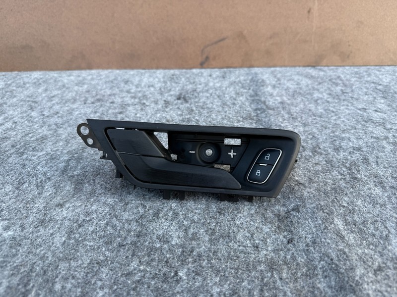 FORD BRONCO SPORT 2021-2024 OEM FRONT LEFT DRIVER PULL DOOR HANDLE ASSEMBLY