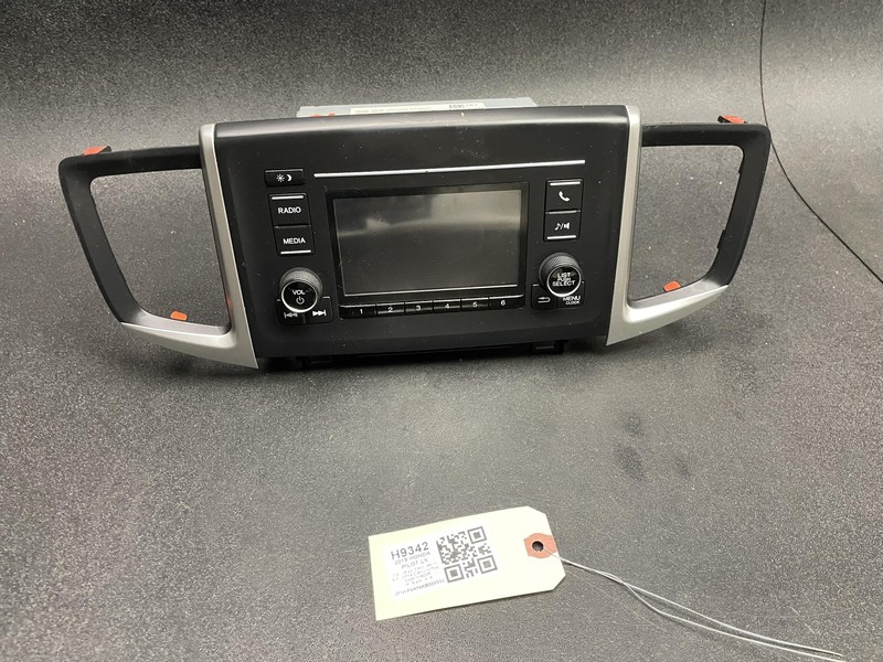 Audio Equip Display Radio Receiver 2019 Honda Pilot 39100-TG7-A12 2020