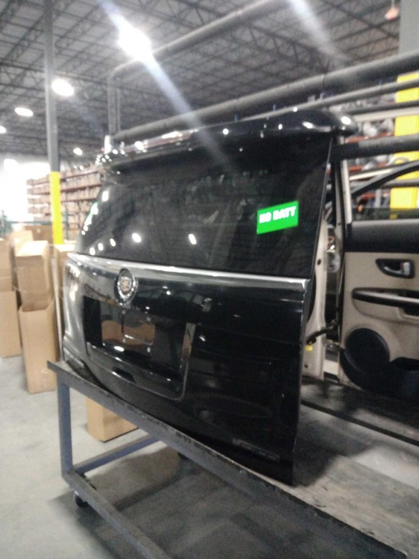Used Deck Lid fits: 2015 Cadillac Escalade privacy tint glass opt AKO Grade A