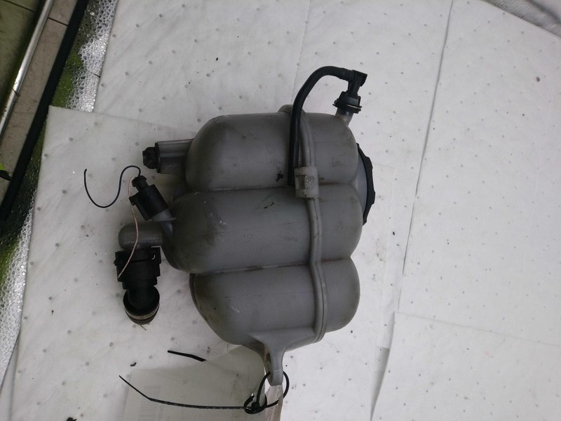 2018 Audi Q7 Engine Coolant Reservoir OEM Grey 3.0L 4M0121403H 95K Miles