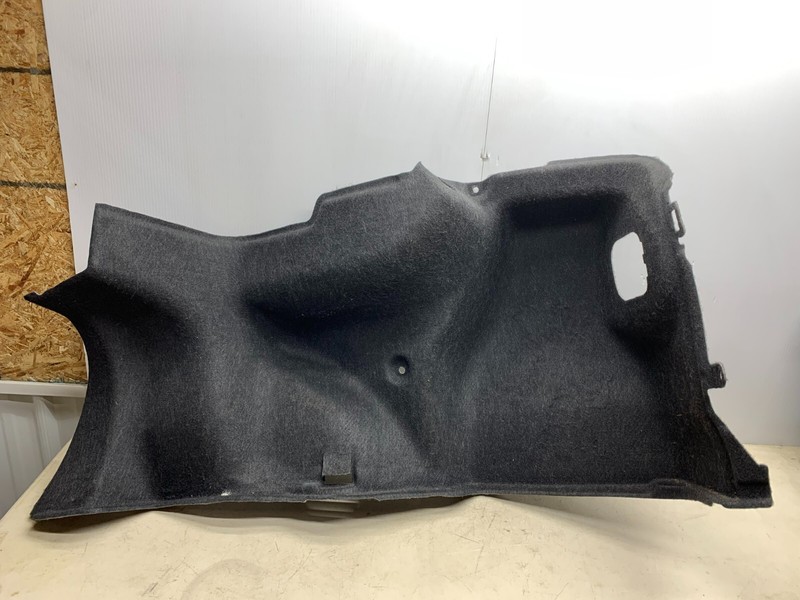 2002-2004 LEXUS ES300 ES330 RIGHT PASSENGER SIDE TRUNK CARPET CARPETING OEM