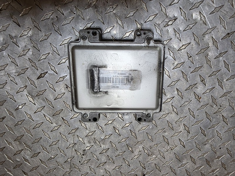 2007 Chevrolet Trailblazer 12613427 Engine Control Module Unit Ecm