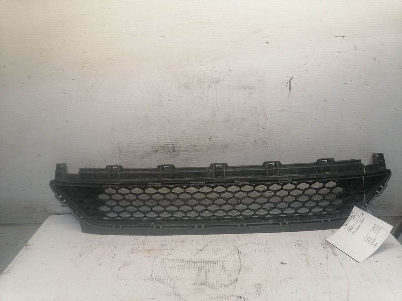 Grille Lower Bumper Mounted Center Fits 18-20 ODYSSEY 1563183