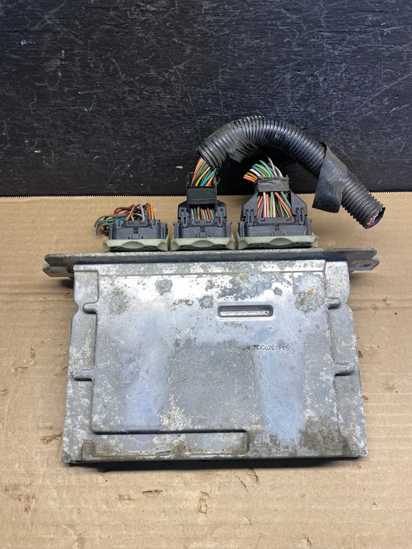 2006Ford E250 E350 5.4L Engine Control ECU ECM Computer Module AD9572 DW