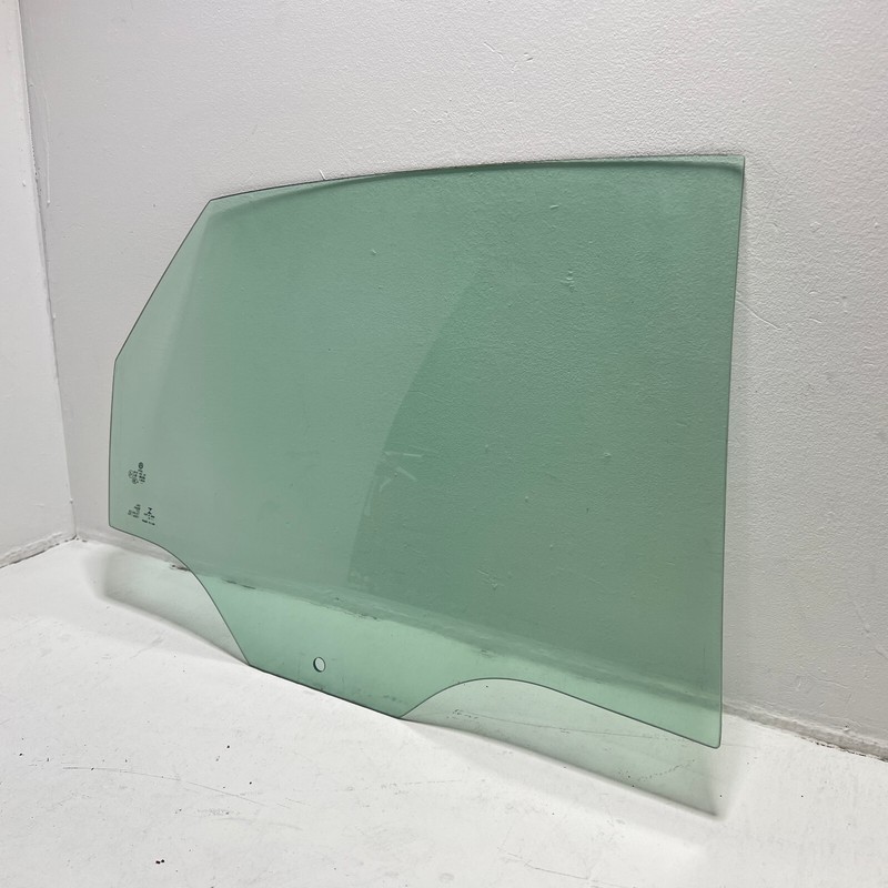 2019 - 2025 VOLKSWAGEN JETTA REAR RIGHT PASSENGER SIDE DOOR WINDOW GLASS OEM