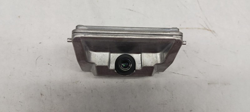 21-'23 HYUNDAI ELANTRA front camera windshield mounted OEM