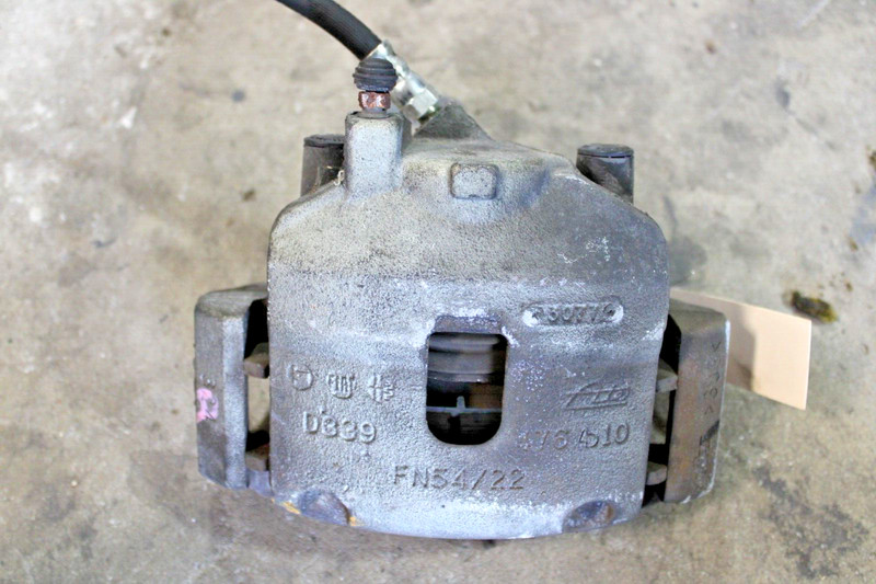 Front Right Brake Caliper w/Bracket For 2012-2017 Fiat 500
