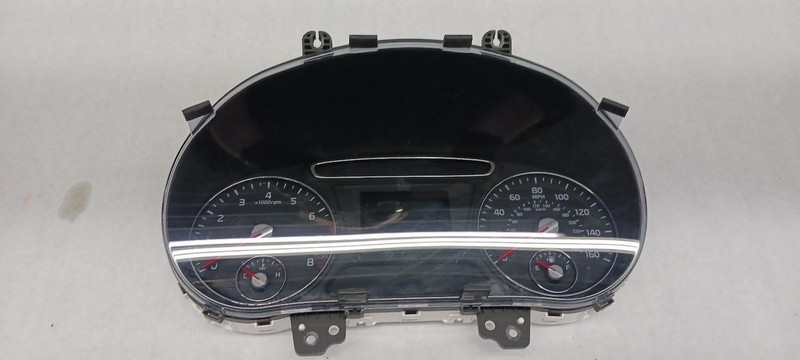 19-'20 KIA SORENTO Speedometer cluster MPH 3.5" display 35k miles OEM