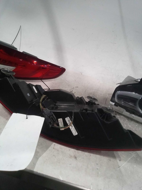 2013 Jaguar XF Right Tail Light Assembly Black OEM 106946 Used 91k Miles
