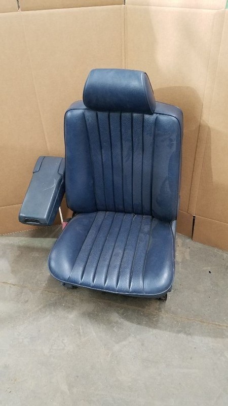 300TE 1993 Front Seat 302575