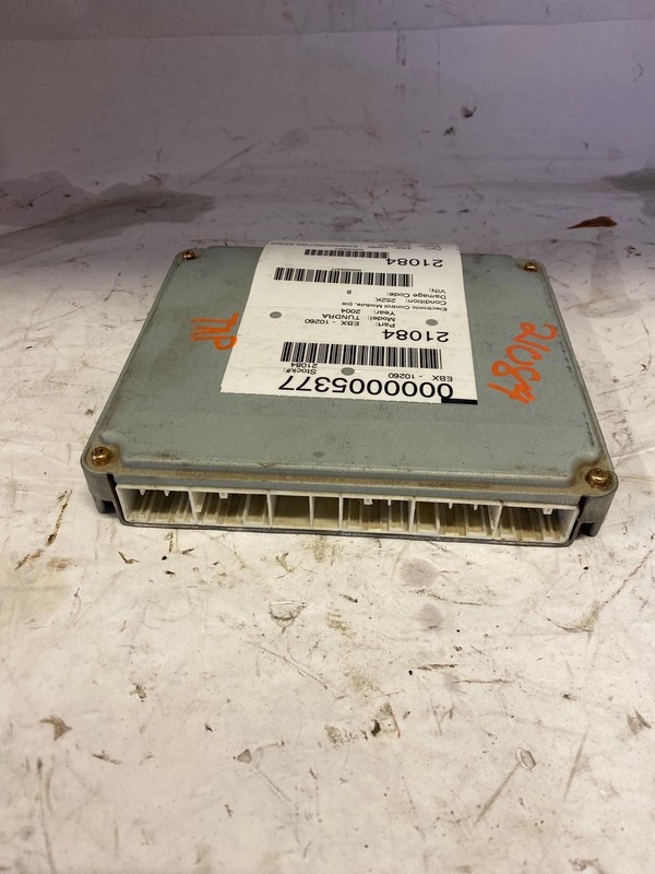 89661-0C380 TOYOTA TUNDRA 04