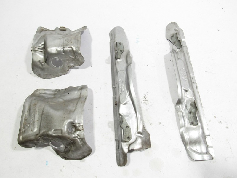 13-19 Mercedes SL550 R231 2013 Front Right Left Engine Exhaust Heat Shield Set |