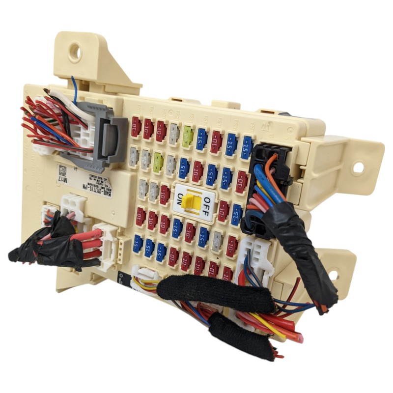 2012-2017 HYUNDAI VELOSTER BODY MODULE INSIDE FUSE BOX 954002V177 OEM