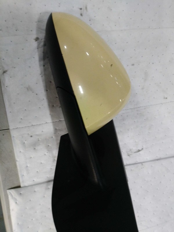 2015 Chevrolet Spark Right Door Mirror Assembly Yellow 344176 Used 114K Miles